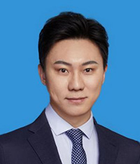 吕昂